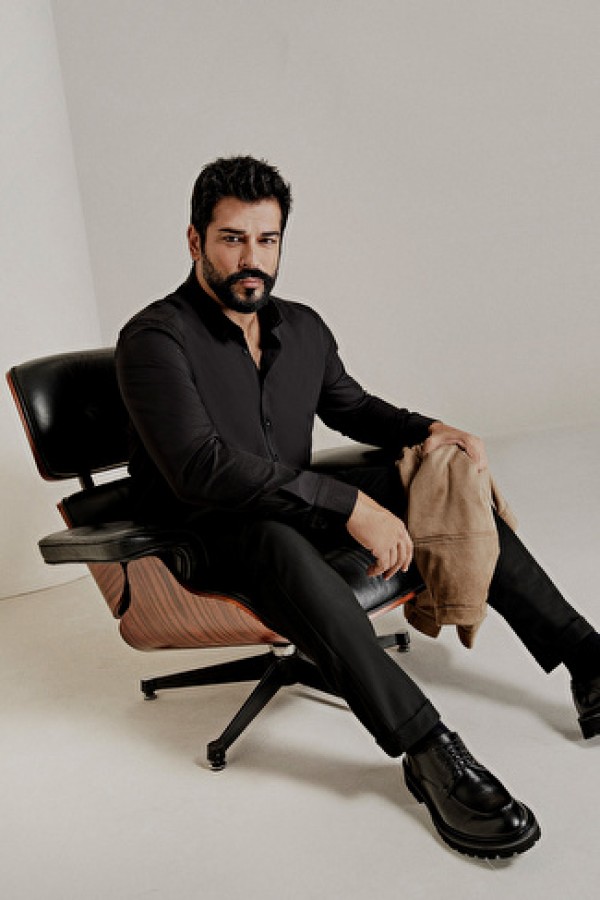 Altınyıldız Classics Erkek Siyah Tailored Slim Fit Dar Kesim Düğmeli Yaka Oxford Gömlek