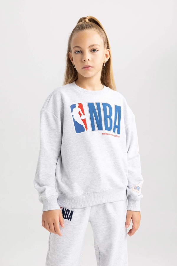 Kız Çocuk NBA Wordmark Relax Fit Bisiklet Yaka Sweatshirt